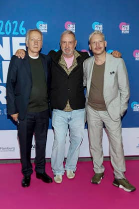 ABB EMMERICH- Thomas Woebke, Roland Emmerich, Marco Kreuzpaintner bei der Verleihung die Glaeserne Leinwand im Kino Cinemaxx in Hamburg am 07.07.2026 Hamburg Deutschland *** ABB EMMERICH Thomas Woebke, Roland Emmerich, and Marco Kreuzpaintner at the Glaeserne Leinwand awards ceremony at the Cinemaxx movie theater in Hamburg on July 7, 2026, Hamburg, Germany