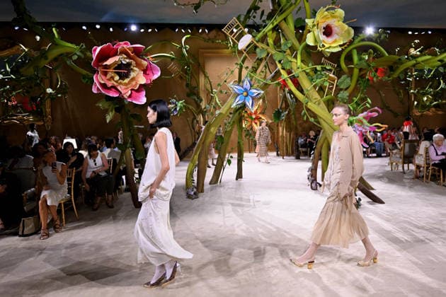 PFW - Chanel Runway A model walks the runway during the Chanel Haute Couture Fall Winter 2026 2027 show as part of Paris Fashion Week on July 07, 2026 in Paris, France. Photo by Franck Castel ABACAPRESS.COM Paris France  Copyright: xCastelxFranck ABACAx