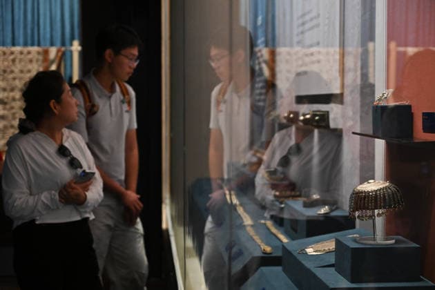 TAIYUAN, CHINA - JULY 08: Visitors view 19th-century Armenian silverware on July 8, 2026 in Taiyuan, Shanxi Province of China. The exhibition Land of Noah: Masterpieces from the Yerevan History Museum of Armenia features 134 sets of artifacts including traditional costumes, silverware, musical instruments, carpets, embroidery, oil paintings and pottery.  Copyright: xChinaxNewsxServicex 111653053330