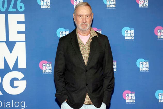 Roland Emmerich bei der Verleihung der Gläsernen Leinwand an Roland Emmerich im Rahmen der CineHamburg 2026 im Cinemaxx Dammtor. Hamburg, 07.07.2026 *** Roland Emmerich at the presentation of the Gläsernes Leinwand award to Roland Emmerich as part of CineHamburg 2026 at Cinemaxx Dammtor in Hamburg, July 7, 2026 Foto:xgbrcix xFuturexImagex emmerich_6705