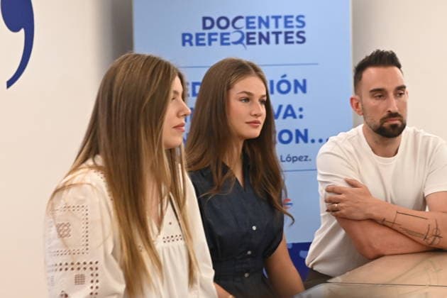 Infanta Sofía Visits the Monastery of Cogullada Infanta Sofía (1st from left) and Princess Leonor (2nd from left) during a visit to one of the educational activities at the Monastery of Cogullada on July 8, 2026, in Zaragoza, Aragon, Spain. This afternoon, the Infanta will present the first edition of the Ibercaja Foundation’s Exemplary Educators grants, marking the foundation’s 150th anniversary, during which five teachers will be recognized for their excellence in educational leadership, sustainability, inclusion, educational research, and comprehensive health education. JULY 8, 2026 INFANTA EDUCATION TEACHING Ramó Zaragoza, Aragon Zaragoza, Aragon, Spain  Copyright: xRamonxCometx 7653391