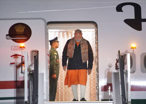 NARENDRA MODI ARRIVAL MELBOURNE, India™s Prime Minister Narendra Modi arrives at Melbourne Tullamarine Airport in Melbourne, Wednesday, July 8, 2026. India™s Prime Minister Narendra Modi arrives in Australia and is welcomed by representatives of the Australian Government. ( NO ARCHIVING MELBOURNE VICTORIA AUSTRALIA  Copyright: xLUISxASCUIx 20260709126624191576