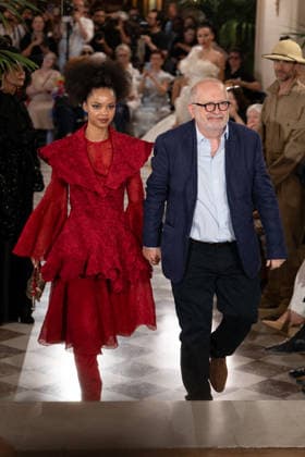 PFW - Franck Sorbier Runway A model walks the runway during the Franck Sorbier Haute Couture Fall Winter 2026 2027 show as part of Paris Fashion Week in Paris, France on July 08, 2026. Photo by Laurent Zabulon ABACAPRESS.COM  Copyright: xZabulonxLaurent ABACAx