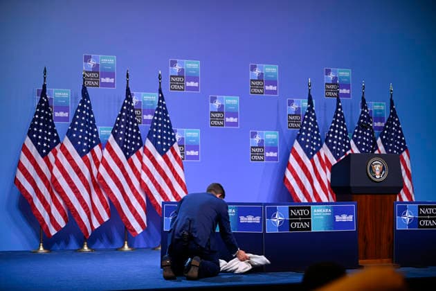 Preparations are made ahead of US President Donald Trump s press conference after the 36th NATO Heads of State and Government Summit in Ankara, Turkey, on July 8, 2026. - EMMI KORHONEN Ankara Turkey  Copyright: xEmmixKorhonenx T6FIfZ30vEk