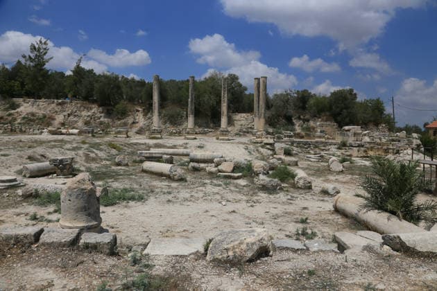 Israeli antiquities workers excavate Roman theater in Sebastia Workers from the Israeli Antiquities Authority conduct excavation work at the Roman theater in the town of Sebastia, near the West Bank city of Nablus, on July 8, 2026. The archaeological site is one of the region s most prominent historical landmarks and has been the subject of longstanding disputes between Palestinians and Israel over excavation and site management. Photo by Mohammed Nasser apaimages Nablus West Bank Palestinian Territory 080726_Sebastia_MN_00(6) Copyright: xapaimagesxMohammedxNasserx xapaimagesx
