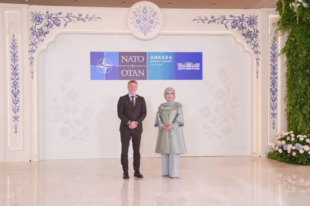 Turkish First Lady Emine Erdogan hosts spouses of leaders ANKARA, TURKIYE - JULY 8: Emine Erdogan (R), wife of Turkish President Recep Tayyip Erdogan, welcomes Bo Tengberg (L), husband of Danish Prime Minister Mette Frederiksen, at Cankaya Mansion as she hosted the spouses of heads of state and government during the 36th NATO Summit of Heads of State and Government in Ankara, Turkiye, on July 8, 2026. Cemal Yurttas Anadolu Ankara Turkey. Editorial use only. Please get in touch for any other usage.  Copyright: x2026xAnadoluxCemalxYurttasx