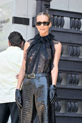 PFW Haute Couture Elie Saab Outside Arrivals JR Poppy Delevingne arriving at the Elie Saab show during Haute Couture Fashion Week in Paris, France, on 8 July 2026. Photo by Julien Reynaud APS-Medias ABACAPRESS.COM Paris France  Copyright: xReynaudxJulien APS-Medias ABACAx