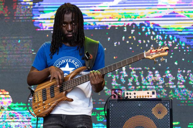 08.07.2026, Bellinzona, Parco Urbano, Nevermind Music Fest 2026: Julian Marley & The Uprising. Andrew Edwards (bass) Bellinzona Parco Urbano Ticino Switzerland *** July 8, 2026, Bellinzona, Parco Urbano, Nevermind Music Fest 2026 Julian Marley The Uprising Andrew Edwards (bass) Bellinzona Parco Urbano Ticino Switzerland Copyright: xJustPictures.ch FrancescoxMinghettix jp-en-FrMi-_NG_0379