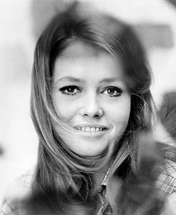 Eva Renzi, Head and Shoulders Publicity Portrait for the Film, Funeral in Berlin , Paramount Pictures, 1966  Copyright: xABxArchivesx jtv013550