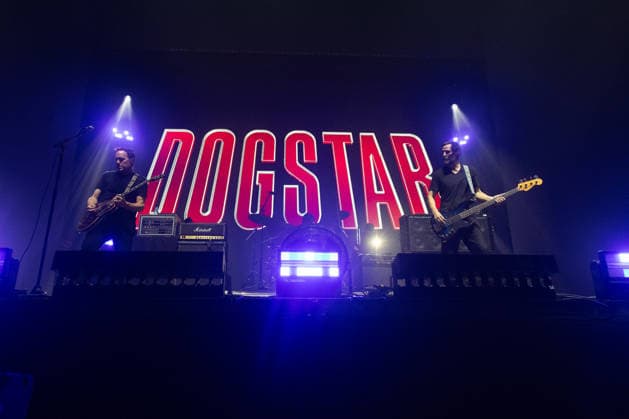 Dogstar Performs at Mad Cool 2026 The rock band Dogstar during their performance at Mad Cool 2026, at the Iberdrola Music venue, on July 8, 2026, in Madrid, Spain. Mad Cool celebrates its tenth anniversary and once again brings together some of the leading national and international artists on the music scene for several days. The festival features several outdoor stages, with a continuous lineup of concerts and audiovisual performances. JULY 8, 2026 Madrid, Spain  Copyright: xRicardoxRubiox 7654674