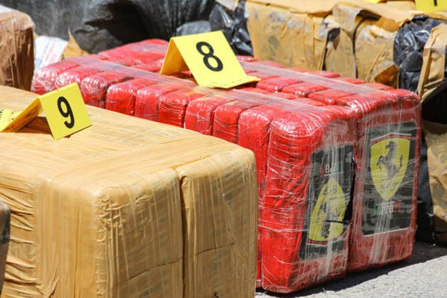 Salvadoran Security Authorities Present Seized Drug Shipment LA PAZ, EL SALVADOR - JULY 08: Drug package detail marked as evidence during the presentation of a drug shipment seized at sea by Salvadoran security authorities, at the Port Captaincy of La Concordia on the Costa del Sol, La Paz, El Salvador on July 08, 2026. Salvadoran President Nayib Bukele reported on his social media that on June 18, members of the Salvadoran National Navy seized 6.68 tons of drugs more than 600 nautical miles offshore, valued at $167 million. Alex Pena Anadolu La Paz El Salvador. Editorial use only. Please get in touch for any other usage.  Copyright: x2026xAnadoluxAlexxPenax