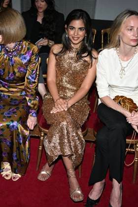 Isha Ambani at the Manish Malhotra Fall Winter 2026–2027 Haute Couture Collection fashion show during Paris Fashion Week (PFW) on July 8, 2026. Gedeon Taieb, Bestimage. Manish Malhotra’s fashion show, Autumn Winter 2026–2027 Haute Couture Collection, at Paris Fashion Week (PFW) on July 8, 2026, Paris, France  Copyright: xGedeonxTaiebx xBestimagexGedeonxTaiebx xBestimagex