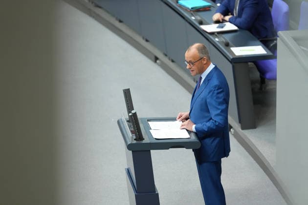 Deutscher Bundestag, 89. Plenarsitzung Bundeskanzler Friedrich Merz (CDU) im Portrait bei der Abgabe seiner Regierungserklaerung bei der 89. Sitzung des Deutschen Bundestag in Berlin, 09.07.2026 Berlin Berlin Deutschland *** German Bundestag, 89th Plenary Session: A portrait of Chancellor Friedrich Merz (CDU) as he delivers his government policy statement at the 89th session of the German Bundestag in Berlin, July 9, 2026, Berlin, Berlin, Germany