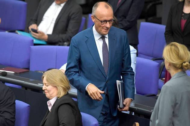 Friedrich Merz in der 89. Sitzung des 21. Deutschen Bundestages im Reichstagsgebäude. Berlin, 09.07.2026 *** Friedrich Merz at the 89th session of the 21st German Bundestag in the Reichstag building in Berlin, July 9, 2026 Foto:xF.xKernx xFuturexImagex bundestagssitzung89_6728