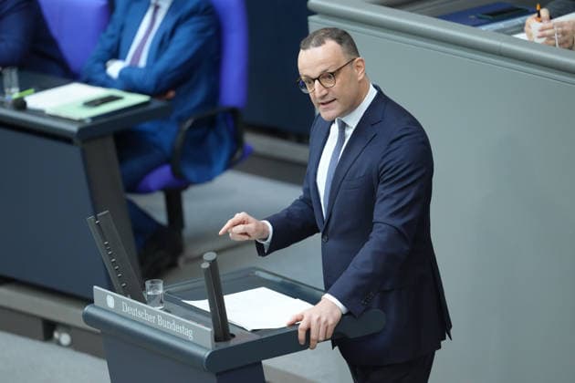 Deutscher Bundestag, 89. Plenarsitzung Jens Spahn (CDU) im Portrait bei seiner Rede nach der Regierungserklaerung des Bundeskanzler bei der 89. Sitzung des Deutschen Bundestag in Berlin, 09.07.2026 Berlin Berlin Deutschland *** German Bundestag, 89th Plenary Session: A portrait of Jens Spahn (CDU) during his speech following the Chancellor s policy address at the 89th session of the German Bundestag in Berlin, July 9, 2026, Berlin, Germany
