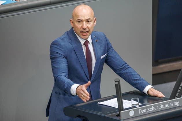 Bundestag Alexander Hoffmann (CSU) im Deutschen Bundestag am 09.07.26 in Berlin. Berlin Berlin Deutschland Bundestag *** Bundestag Alexander Hoffmann CSU in the German Bundestag on July 9, 2026, in Berlin, Berlin, Berlin, Germany, Bundestag