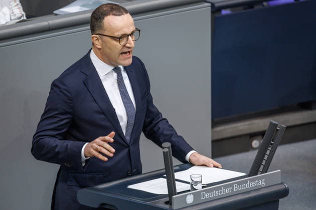 Bundestag Jens Spahn (CDU CSU) im Deutschen Bundestag am 09.07.26 in Berlin. Berlin Berlin Deutschland Bundestag *** Bundestag Jens Spahn CDU CSU in the German Bundestag on July 9, 2026, in Berlin, Berlin, Berlin, Germany, Bundestag