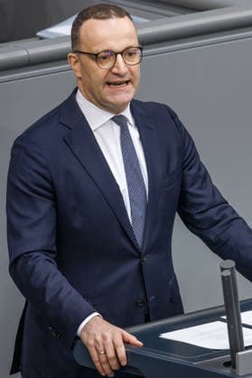 Bundestag Jens Spahn (CDU CSU) im Deutschen Bundestag am 09.07.26 in Berlin. Berlin Berlin Deutschland Bundestag *** Bundestag Jens Spahn CDU CSU in the German Bundestag on July 9, 2026, in Berlin, Berlin, Berlin, Germany, Bundestag