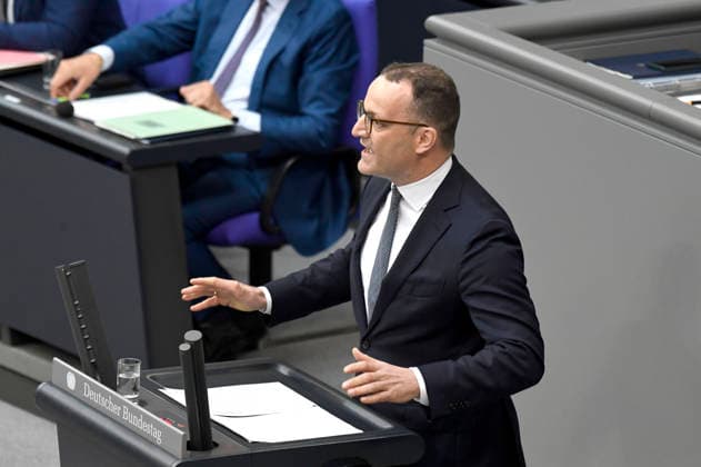 Jens Spahn in der 89. Sitzung des 21. Deutschen Bundestages im Reichstagsgebäude. Berlin, 09.07.2026 *** Jens Spahn at the 89th session of the 21st German Bundestag in the Reichstag building in Berlin, July 9, 2026 Foto:xF.xKernx xFuturexImagex bundestagssitzung89_6790