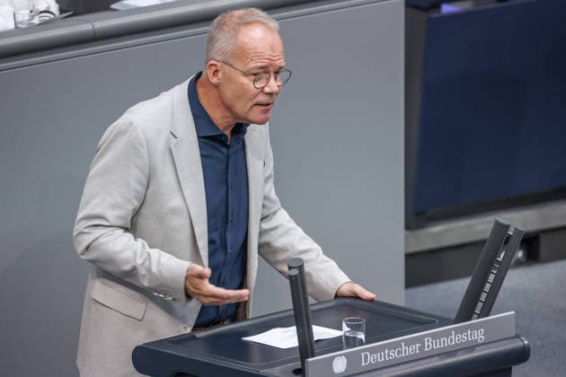 Bundestag Matthias Miersch (SPD) im Deutschen Bundestag am 09.07.26 in Berlin. Berlin Berlin Deutschland Bundestag *** Bundestag: Matthias Miersch (SPD) in the German Bundestag on July 9, 2026, in Berlin, Berlin, Berlin, Germany, Bundestag