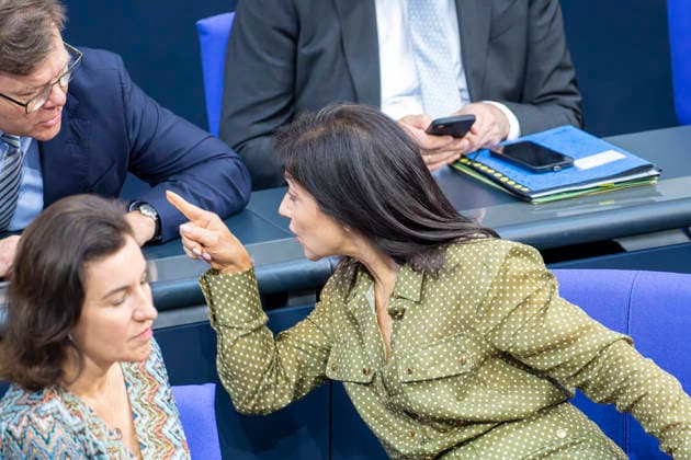 Katherina Reiche EUR, Deutschland, Berlin, 09.07.2026: Katherina Reiche (CDU), Bundesministerin für Wirtschaft und Energie vor der Regierungserklärung im Deutschen Bundestag zur aktuellen politischen Lage durch den Bundeskanzler Friedrich Merz (CDU). *** Katherina Reiche (EUR), Germany, Berlin, July 9, 2026 Katherina Reiche (CDU), Federal Minister of Economic Affairs and Energy, prior to the Federal Chancellor Friedrich Merz (CDU)’s statement to the German Bundestag on the current political situation