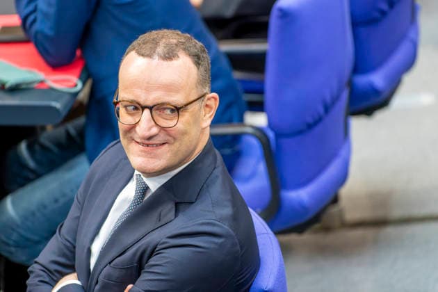 Jens Spahn EUR, Deutschland, Berlin, 09.07.2026: Jens Spahn (CDU) Vorsitzender der CDU CSU-Bundestagsfraktion nach Regierungserklärung im Deutschen Bundestag zur aktuellen politischen Lage durch den Bundeskanzler Friedrich Merz (CDU). *** Jens Spahn, EUR, Germany, Berlin, July 9, 2026 Jens Spahn, CDU, Chair of the CDU CSU parliamentary group in the Bundestag, following the Chancellor’s statement on the current political situation delivered by Federal Chancellor Friedrich Merz, CDU, in the German Bundestag