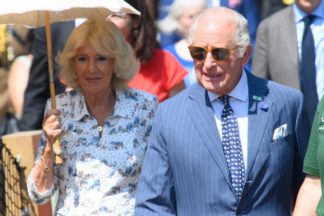 King Charles III and Queen Camilla Visit ZSL London Zoo to Mark 200 Years of ZSL - ZSL London Zoo, London, UK - Thursday 9 July 2026 King Charles III and Queen Camilla make a visit to Penguin Beach at ZSL London Zoo, London, England, UK on Thursday 9 July, 2026 to celebrate 200 years of Zoological Society of London (ZSL)., Credit:Justin Ng Avalon UK, England, London, ZSL London Zoo  Copyright: xJustinxNgx xAvalonx 1115477442