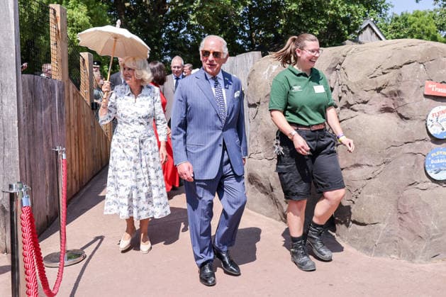 July 9, 2026, London, London, UK: London, UK. King Charles III and Queen Camilla arrive to take part in laser training exercises with Humboldt penguins at Penguin Beach during their visit to London Zoo to mark the 200th anniversary of the Zoological Society of London. London UK  - ZUMAl94_ 20260709_zaf_l94_011 Copyright: xDinendraxHariax