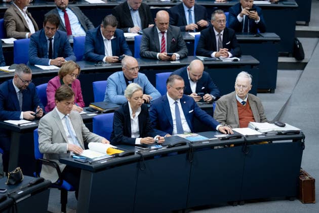 Bundestag, Bundestagsfraktion, AfD Reichstagsgebäude, Bundestag, Sitzungswoche, Bundestagsfraktion, AfD Berlin Berlin GER *** Bundestag, Bundestag parliamentary group, AfD Reichstag Building, Bundestag, session week, Bundestag parliamentary group, AfD Berlin Berlin GER