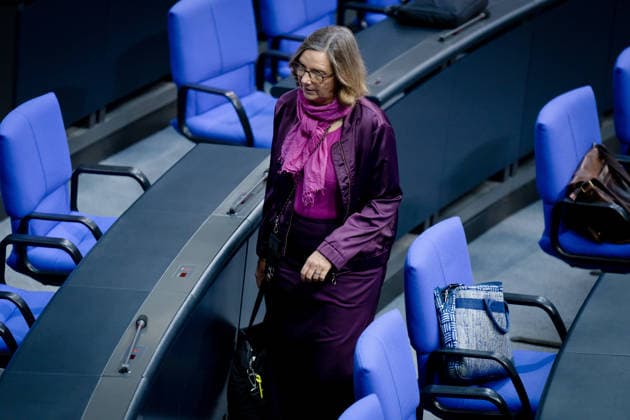 Bundestag, Katrin Göring-Eckardt, Bündnis 90 Die Grünen Reichstagsgebäude, Bundestag, Sitzungswoche, Katrin Göring-Eckardt, Bündnis 90 Die Grünen Berlin Berlin GER *** Bundestag, Katrin Göring Eckardt, Alliance 90 The Greens, Reichstag Building, Bundestag, session week, Katrin Göring Eckardt, Alliance 90 The Greens, Berlin, Berlin, GER