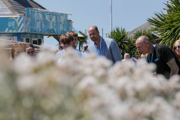 Prince of Wales visit to Hastings Britain s Prince William, Prince of Wales (C) plays a round of crazy golf with young people supported by the local youth charity XTrax, during a visit to the Hastings Adventure Miniature Golf in Hastings, south-east England on July 9, 2026., Credit:CARLOS JASSO PA ROTA - B68 Avalon United Kingdom, East Sussex, Hastings  Copyright: xCARLOSxJASSOx xPAxROTAx-xB68x xAvalonx 1115505705