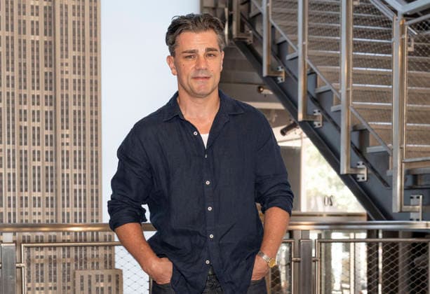 July 8, 2026, New York, New York, USA: HAMISH ALLAN HEADLEY visits the Empire State Building in New York to celebrate the Premiere of The Westies on MGM. 8 July 2026 New York USA - ZUMAa265 20260708_zep_a265_065 Copyright: xEricxAcquayex