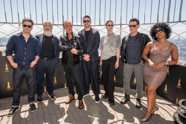 July 8, 2026, New York, New York, USA: Cast members, HAMISH ALLAN HEADLEY, J.K. SIMMONS, TITUS WELLIVER, TOM BRITTNEY, HILLARY MCCORMACK, VINCENT WALSH and JESSICA FRANCES DUKES visit the Empire State Building in New York to celebrate the Premiere of The Westies on MGM. 8 July 2026 New York USA - ZUMAa265 20260708_zep_a265_081 Copyright: xEricxAcquayex