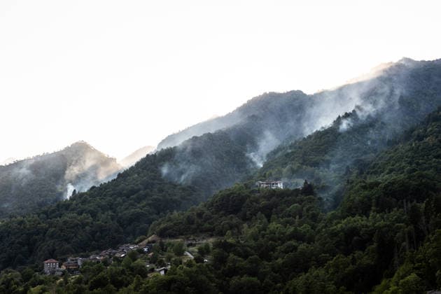 Wildfires rage for 10th day in northern Italy CRAVAGLIANA, ITALY - JULY 9: A wildfire burns through the mountains of Val Mastallone and Alta Valsesia, near Cravagliana, Piedmont, Italy on July 9, 2026. The blaze has been raging for ten days, destroying hundreds of hectares of land in the last 24 hours alone. Despite the deployment of Canadair firefighting aircraft, the fire remains out of control, fueled by strong winds, a prolonged lack of rainfall, and recent extremely high temperatures. Andrea Carrubba Anadolu Piedmont Italy. Editorial use only. Please get in touch for any other usage.  Copyright: x2026xAnadoluxAndreaxCarrubbax