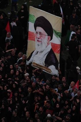 (260710) -- MASHHAD, July 10, 2026 -- People attend the funeral procession of Iran s late Supreme Leader Ali Khamenei in Mashhad, Iran, July 9, 2026. Ali Khamenei was laid to rest in the northeastern Iranian city of Mashhad on Thursday. Shadati) IRAN-MASHHAD-LATE SUPREME LEADER-ALI KHAMENEI-MOURNING ShaxDati 