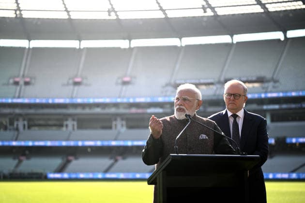 NARENDRA MODI AUSTRALIA VISIT, Indian Prime Minister Narendra Modi and Australian Prime Minister Anthony Albanese speak during a visit to the Melbourne Cricket Ground in Melbourne, Friday, July 10, 2026. ( NO ARCHIVING MELBOURNE VICTORIA AUSTRALIA  Copyright: xJOELxCARRETTx 20260710125164199328