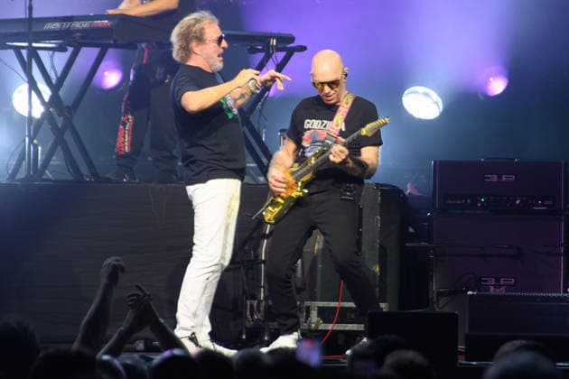 Sammy Hagar Performs at British Airways ARC, London, UK - 09 July 2026 Guitarist Joe Satriani and Sammy Hagar performs on the first of three nights at British Airways ARC, London, England, UK on Thursday 09 July 2026 as part of his The Best of All Worlds Tour., Credit:Justin Ng Avalon UK, England, London, British Airways ARC  Copyright: xJustinxNgx xAvalonx 1115614815