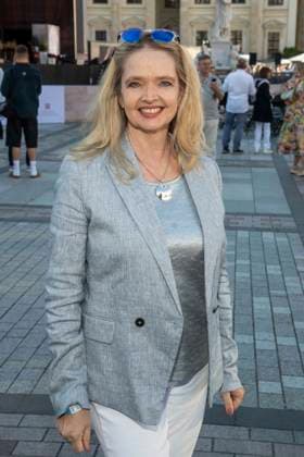 ABB CLASSIC- Julia Biedermann zu Gast bei der Eroeffnung des Classic Open Air 2026 am Gendarmenmarkt in Berlin am 09.07.2026 Berlin Deutschland *** ABB CLASSIC: Julia Biedermann to Perform at the Opening of the Classic Open Air 2026 at the Gendarmenmarkt in Berlin on July 9, 2026, Berlin, Germany