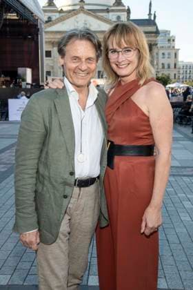 ABB CLASSIC- Wolfgang Bahro und Ehefrau Barbara Bahro zu Gast bei der Eroeffnung des Classic Open Air 2026 am Gendarmenmarkt in Berlin am 09.07.2026 Berlin Deutschland *** ABB CLASSIC: Wolfgang Bahro and his wife Barbara Bahro attend the opening of the Classic Open Air 2026 at the Gendarmenmarkt in Berlin on July 9, 2026, Berlin, Germany