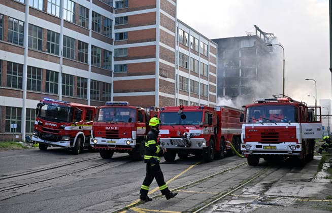 The situation following a fire at Building No. 34, an 11-story structure in the former Bata factory complex, on July 10, 2026, in Zlin, Czech Republic. A high-rise building in a former Bata shoe factory complex has been on fire on July 9, nobody was injured, but the property damage will be significant, as the building housed both warehouses and offices. (CTKxPhoto DaliborxGluck) CTKPhotoP2026071002396  CTKPhotoP2026071002396