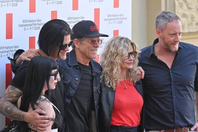 The 60th Karlovy Vary International Film Festival continued on July 10, 2026, in Karlovy Vary, Czech Republic. American actress and director Kyra Sedgwick, 2nd from right, and American actor Kevin Bacon, 3rd from right, arrive at the festival. On the left are seen their descendants Sosie and Travis. On the right is seen festival s executive director Krystof Mucha. (CTKxPhoto SlavomirxKubes) CTKPhotoP2026071003128  CTKPhotoP2026071003128