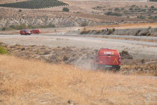 Wildfire in Los Gallardos, Almería: A vehicle from the UME is assisting in efforts to extinguish the wildfire, on July 10, 2026, in Los Gallardos, Almería, Andalusia, Spain. The wildfire that broke out this Thursday, July 9, in the Almería town of Los Gallardos has left eleven dead and eight injured, four of them seriously, according to the latest update, which notes that efforts are ongoing to determine whether there may be more victims, as 19 people are currently missing. In addition, some 200 personnel from the Military Emergency Unit (UME) have been deployed around the wildfire, which is showing an unfavorable trend. JULY 10, 2026 Javi Carrión July 10, 2026 Los Gallardos, Almería, Andaluci Los Gallardos, Almería, Andaluci Spain  Copyright: xJavixCarrionx 7657072