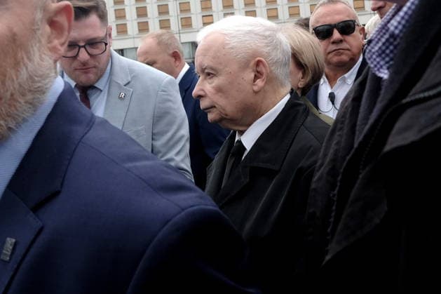 RECORD DATE NOT STATED Warszawa Plac Pilsudskiego 10.07.2026 195. miesiecznica katastrofy smolenskiej - Warsaw - Smolensk plane crash 195th monthy anniversary N Z Jaroslaw Kaczynski FOT. TEDI NEWSPIX.PL NEWSPIX.PL --- newspix.pl 