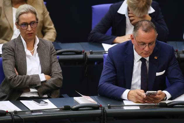 Berlin, Deutschland, 10.07.2026: Deutscher Bundestag: 90. Bundestagssitzung: Alice Weidel und Tino Chrupalla, AfD *** Berlin, Germany, July 10, 2026 German Bundestag 90th Session of the Bundestag Alice Weidel and Tino Chrupalla, AfD Copyright: xdtsxNachrichtenagenturx dts_126946
