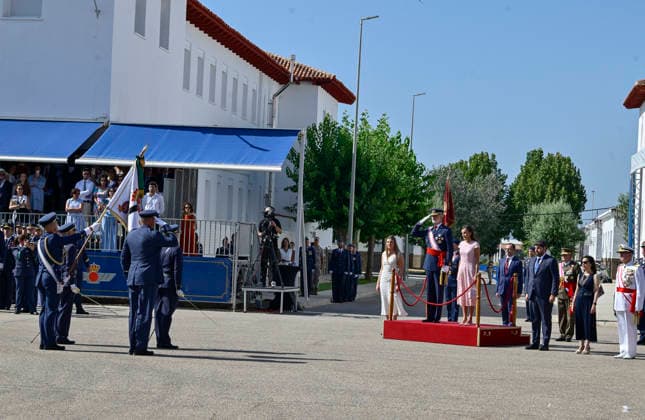 Presentation of Royal Commissions at the General Academy of Air and Space: King Felipe VI, Queen Letizia, and Infanta Sofía during the presentation of Royal Commissions at the General Academy of Air and Space (AGA), on July 10, 2026, in Santiago de la Ribera, Murcia, Spain. At this ceremony, which marks the end of the academic year, the monarchs and officials presented lieutenant commissions to 111 cadets graduating from the academy. JULY 10, 2026 Kiko Asunción Santiago de la Ribera, Murcia Santiago de la Ribera, Murcia, Spain  Copyright: xKikoxAsuncionx 7657428