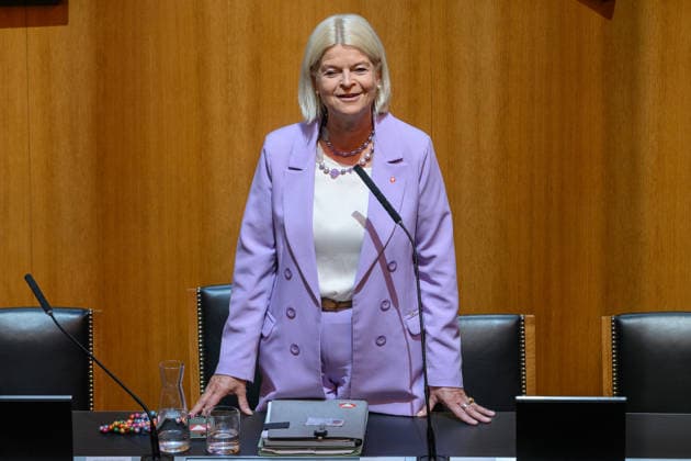 Â - Wien 10.07.2026 - 91. Sitzung des Nationalrats. PHOTO: Verteidigungsministerin Klaudia Tanner (ÖVP) 91th sitting of the National Council. Nationalrat, Nationalratssitzung, Parlamentssitzung, Parlament, Plenum 91. Sitzung des Nationalrats *** Vienna, July 10, 2026 91st Session of the National Council PHOTO: Defense Minister Klaudia Tanner (ÖVP) 91st Session of the National Council National Council, National Council session, parliamentary session, parliament, plenary session 91st Session of the National Council 
