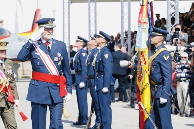 King Felipe VI and Queen Letizia, accompanied by Princess Leonor and Infanta Sofía, presided over the ceremony at the General Air and Space Academy, located at San Javier Air Base, where the Royal Commissions of Employment were presented to the new officers of the Air Force and Space. Santiago de la Ribera, Murcia, Spain. July 10, 2026 Los Reyes Felipe VI y Tetizia, acompanados por la Princesa Leonor y la Infanta Sofía, presidieron en la Academia General del Aire y del Espacio, en la Base Aérea de San Javier, el acto de entrega de los Reales Despachos de Empleo a los nuevos oficiales del Ejército del Aire y del Espacio. Santiago de la Ribera, Murcia, Espana. 10 de Julio de 2026 Casa Real Cordon Press Cordon Press 