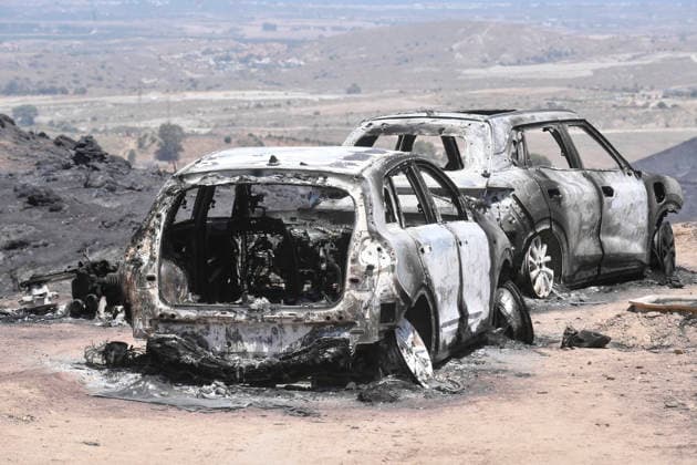 Fire in Los Gallardos, Almería: Several vehicles destroyed in the wildfire, July 10, 2026, in Los Gallardos, Almería, Andalusia, Spain. The wildfire that broke out this Thursday, July 9, in the Almería town of Los Gallardos has left eleven dead and eight injured, four of them seriously, according to the latest update, which notes that efforts are ongoing to determine whether there may be more victims, as 19 people are currently missing. Additionally, some 200 personnel from the Military Emergency Unit (UME) have been deployed around the wildfire, which is spreading rapidly. JULY 10, 2026 Javi Carrión 10 07 2026 Los Gallardos, Almería, Andaluci Los Gallardos, Almería, Andaluci Spain  Copyright: xJavixCarrionx 7657988