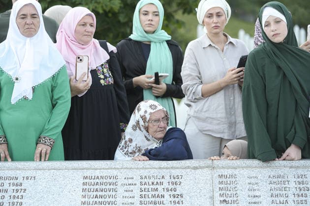 Peace March participants arrive in Potocari to honor Srebrenica genocide victims SREBRENICA, BOSNIA AND HERZEGOVINA - JULY 10: More than 6,300 participants in the Peace March arrive at the Srebrenica Memorial Center in Potocari after a three-day, 100-kilometer hike to attend the commemoration marking the 31st anniversary of the 1995 Srebrenica genocide in Srebrenica, Bosnia and Herzegovina, on July 10, 2026. Participants retraced the route taken by Bosniaks fleeing Srebrenica in July 1995 in an attempt to reach the free territories of Tuzla or Kladanj. The march brought together young people and participants from around the world to honor the victims of the genocide and reaffirm the commitment that such atrocities should never happen again.  Copyright: x2026xAnadoluxSamirxJordamovicx