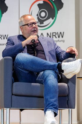 10.07.2026. Neuss. Frank Schneider, Chefreporter BILD bei der sechsten Auflage einer Podiumsdiskussion der Fachtagung des Gemeinsamen Terrorismusabwehrzentrums Nordrhein-Westfalen (GTAZ NRW). Neuss LAFP Bildungszentrum Nordrhein-Westfalen Deutschland *** July 10, 2026, Neuss: Frank Schneider, chief reporter for BILD, at the sixth edition of a panel discussion during the symposium of the Joint Counterterrorism Center of North Rhine-Westphalia (GTAZ NRW) in Neuss, LAFP Training Center of North Rhine-Westphalia, Germany
